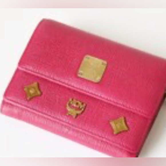 MCM Leather Studded Compact Card Wallet, Beautiful Pink Fucshia Color! 🩷🩷 - Picture 11 of 11